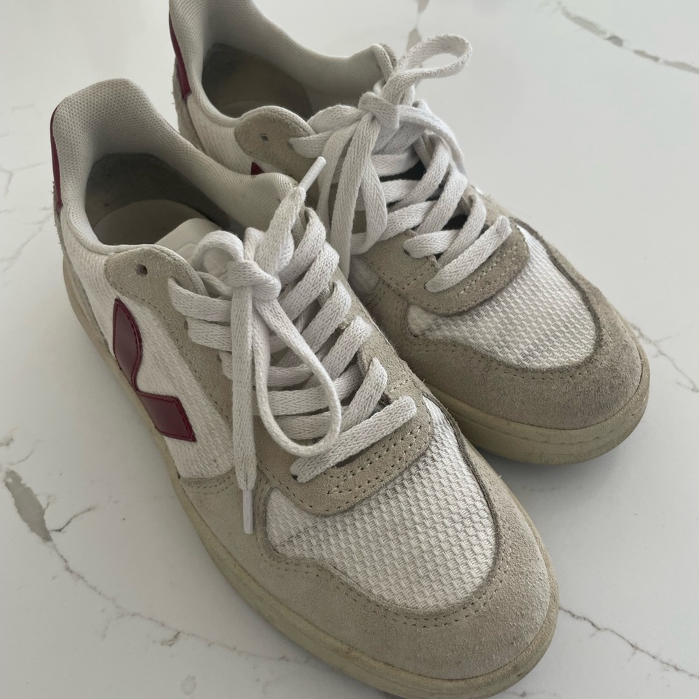 Veja Women's Sneakers in White and Red